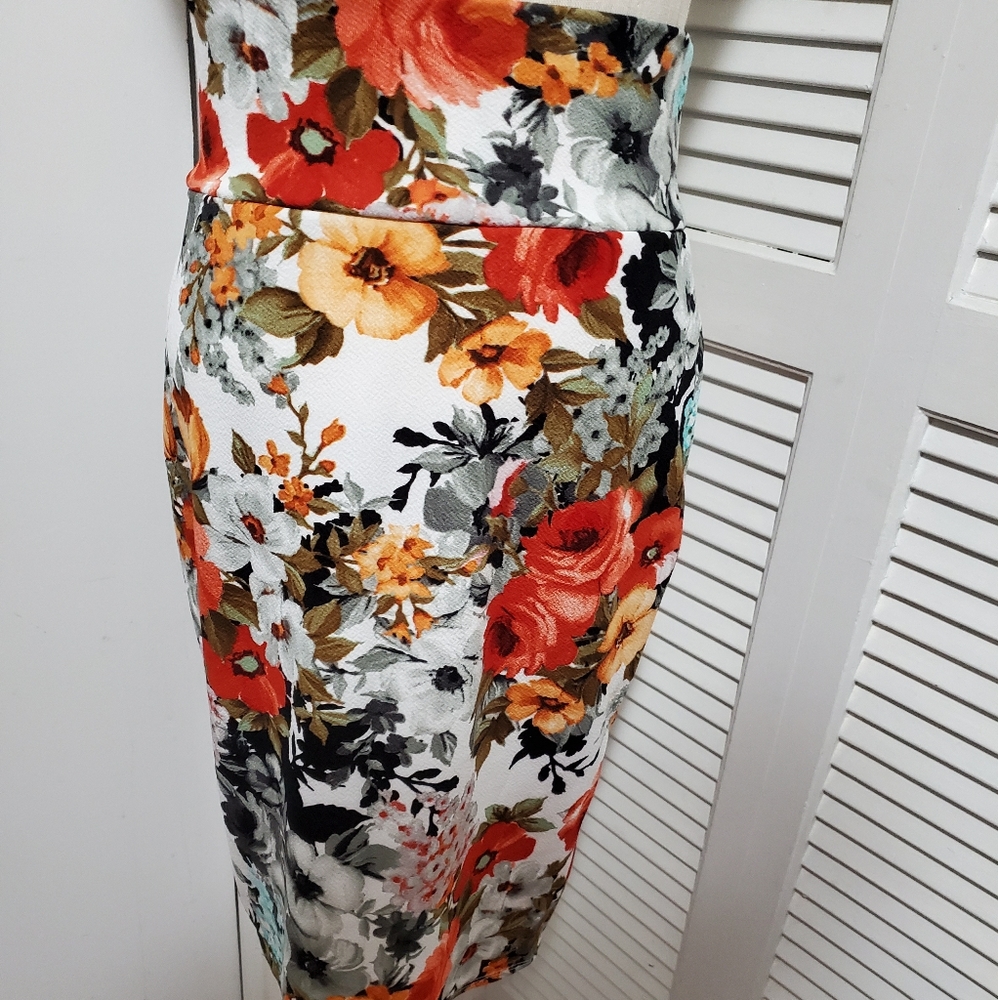 Handmade pencil skirt - Picture 2 of 6